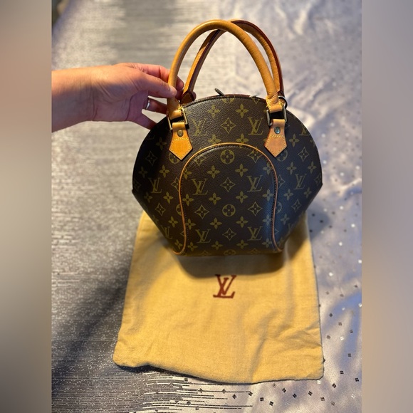 Louis Vuitton Bowling Bag Purse - Picture 6 of 12